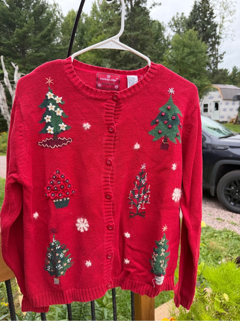 Vintage Women’s Red Embroidered Christmas Cardigan Sweater